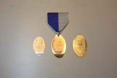 st_louis_coins_and_meet_badge
